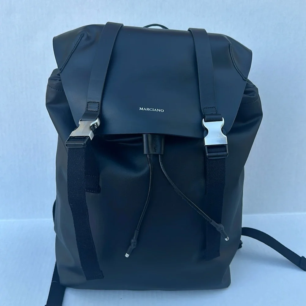 NEW AUTHENTIC GUESS BY MARCIANO Black Backpack